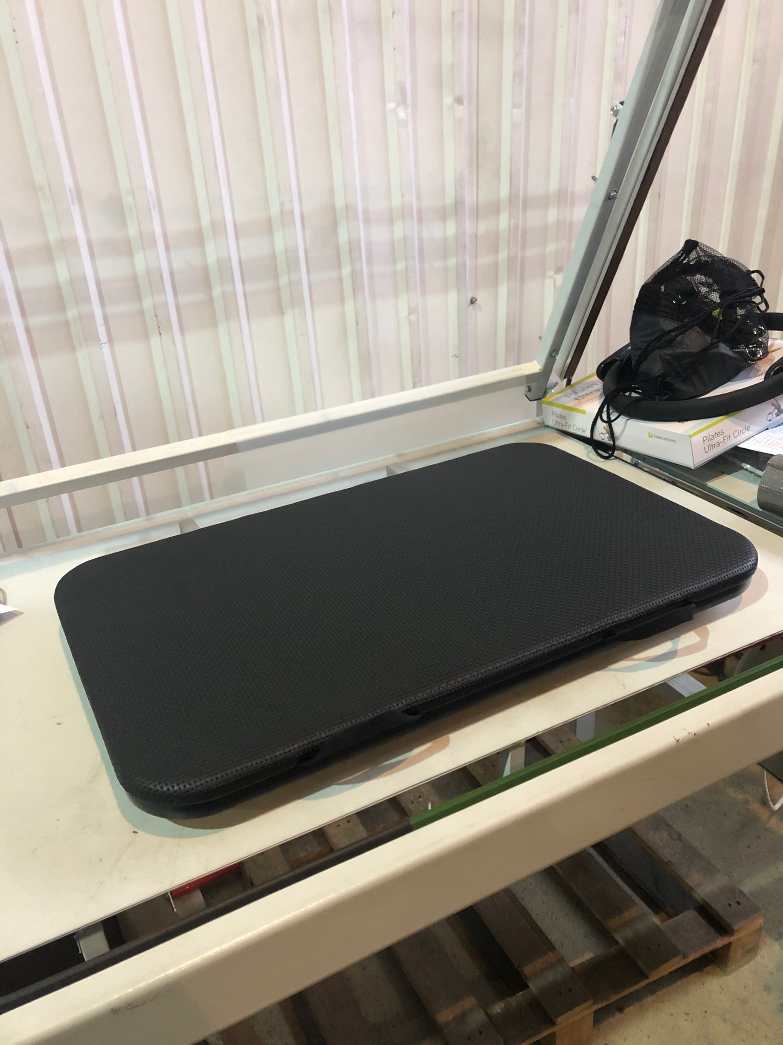 Заказать Опция "Упор-подставка для ног A2"  для реформера BALANCED BODY Allegro 2 (б/у) 16500 руб.