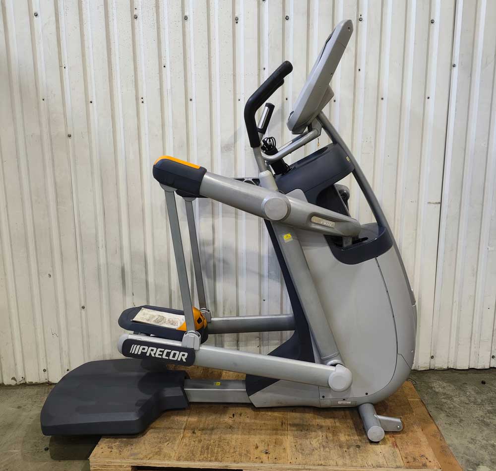 Заказать Адаптивный тренажер PRECOR AMT100i (б/у), 430000 руб.