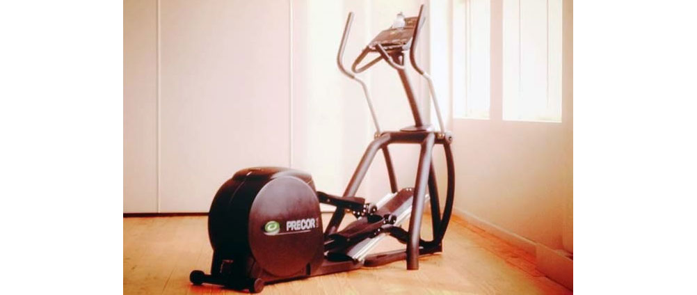 PRECOR EFX556